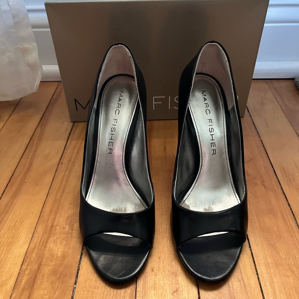 Marc Fisher Peep-toe Heels